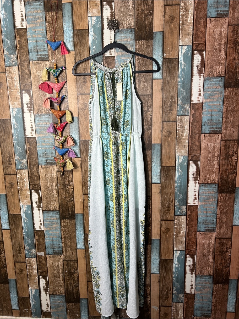 Francesca's Collections Light Blue and Yellow Patterned Halter Maxi Dress